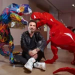 Orlinski: El artista autodidacta que conquistó el mercado sin pedir permiso.